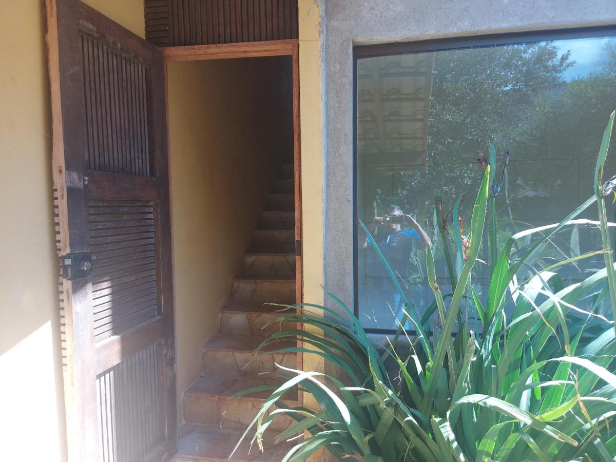 Casas E Apartamentos Da Praia, Lapinha Na Beira Do Lago Santana Do Riacho Exterior photo